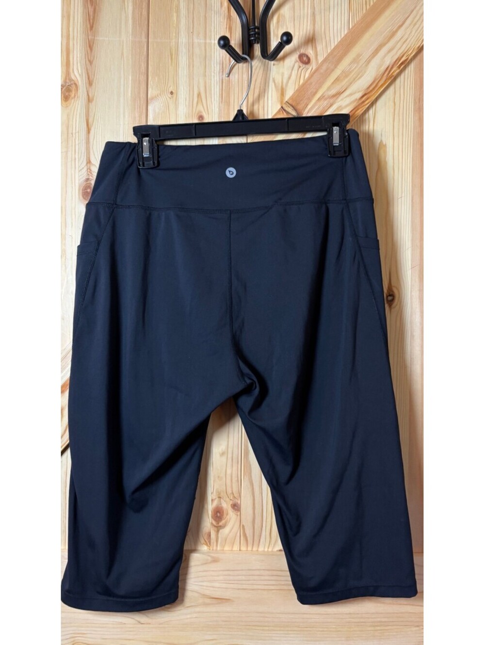 Baleaf Black Capri Workout Leggings Size Large